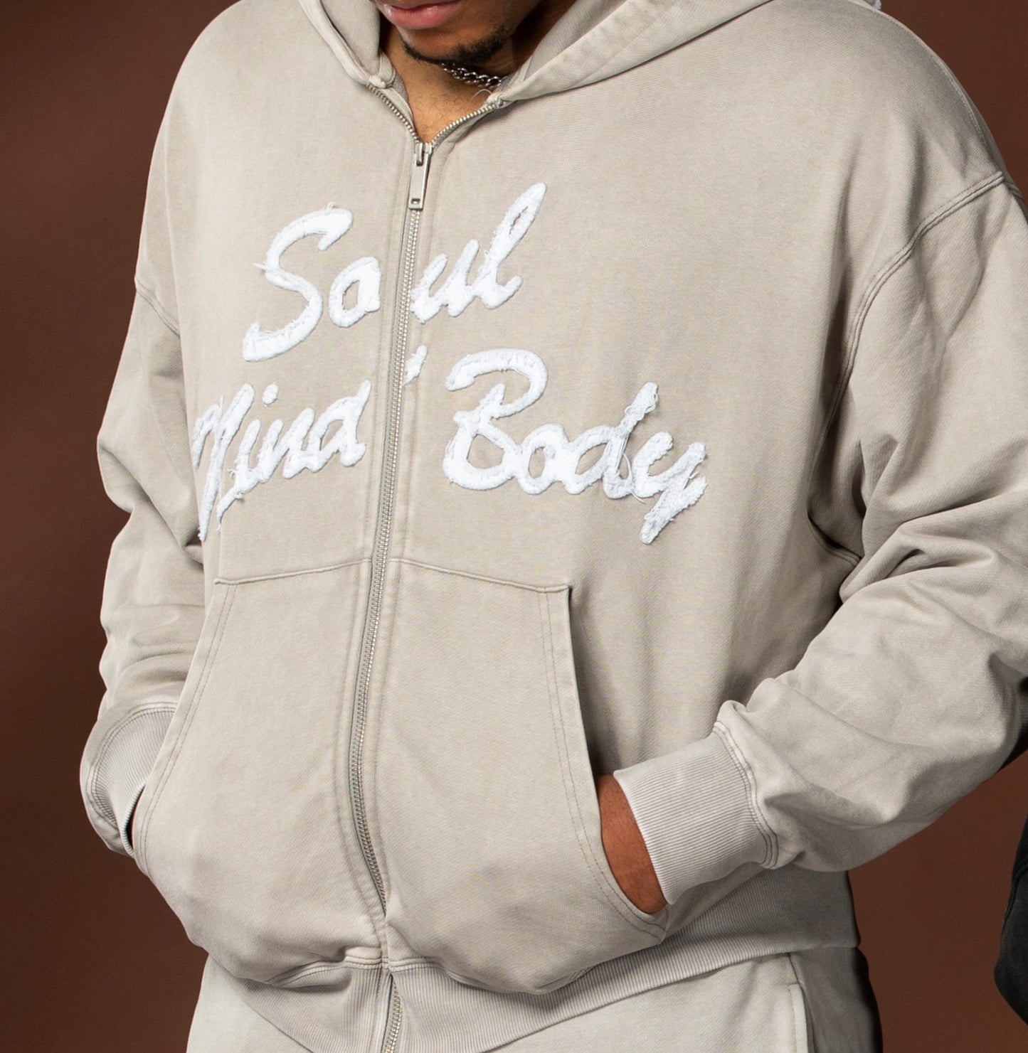 "MIND BODY SOUL" ZIP UP